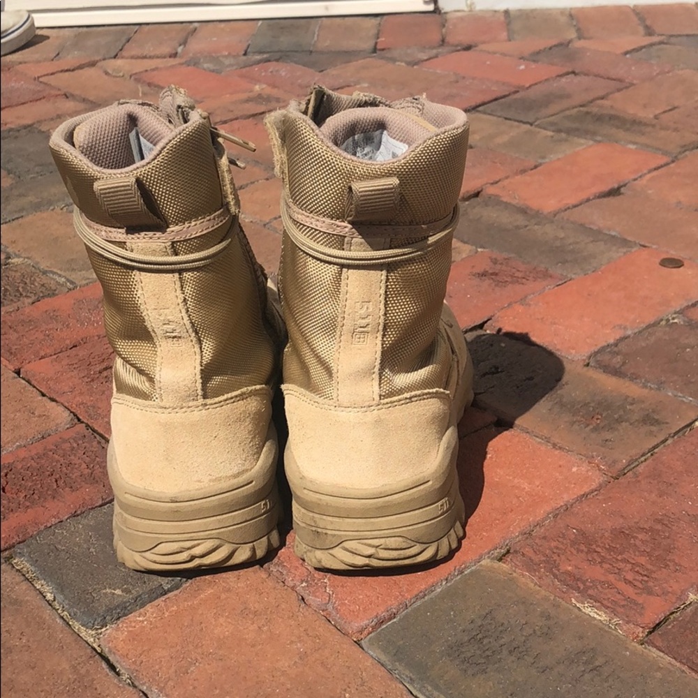 Tactical Boot - Picture 4 of 5